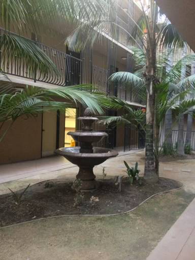 Main picture of 1450 Locust Ave