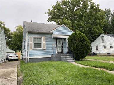 Main picture of 13570 Stahelin Ave