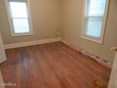Main picture of 483 Medford St