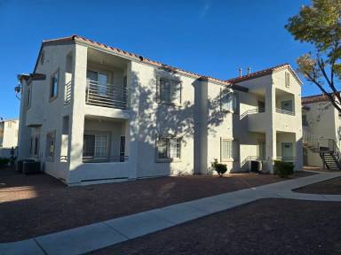 Main picture of 3318 N Decatur Blvd