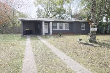 Main picture of 4812 Irvington Ave