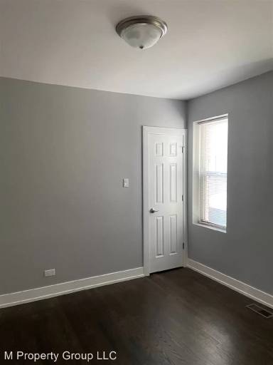 Main picture of 4858 S Princeton Ave