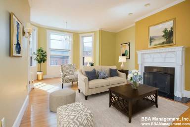 Main picture of 336 Beacon St