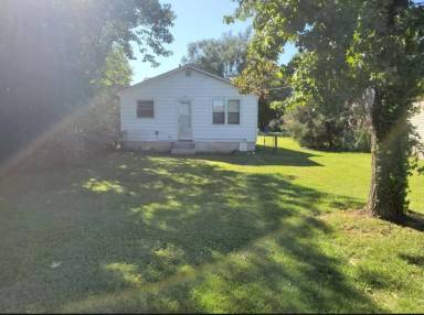 Main picture of 1517 E North St