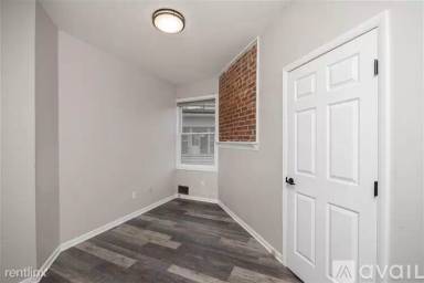 Main picture of 1309 Wilmot St