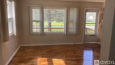 Main picture of 2215 Hartsuff St