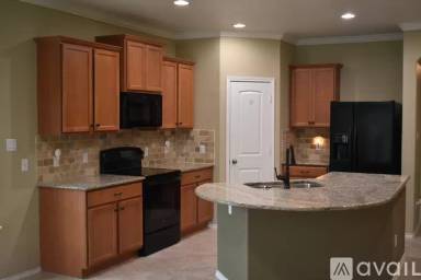 Main picture of 233 Eagle Owl Loop