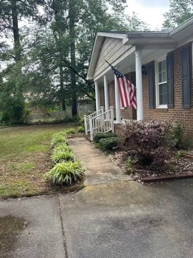 Main picture of 1508 Boyette Dr