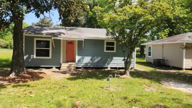 Main picture of 4003 Wiley St