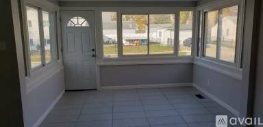 Main picture of 271 Madison Ave