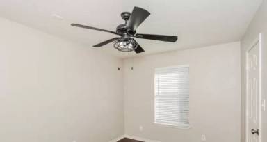 Main picture of 7018 Pickford Ct