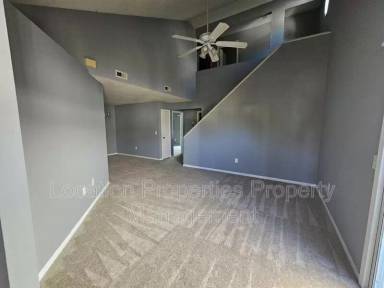 Main picture of 3921 Overland Dr