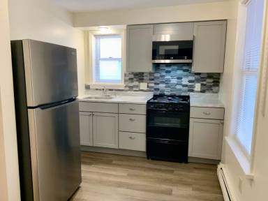 Main picture of 200 Pearl St