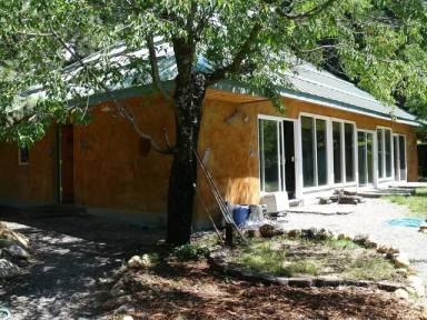 Main picture of 880 S Washington Dr