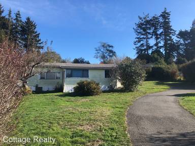 Main picture of 1893 B Ave