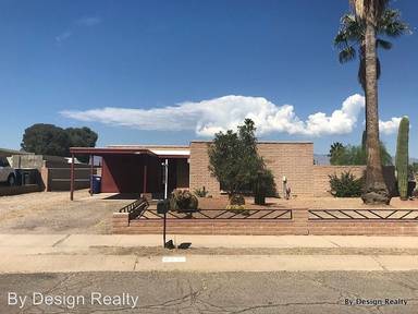 Main picture of 8211 E Victoria Dr