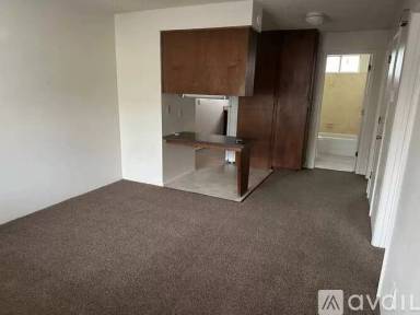 Main picture of 744 Normal Ave