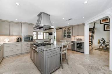 Main picture of 1038 Winner Foster Rd