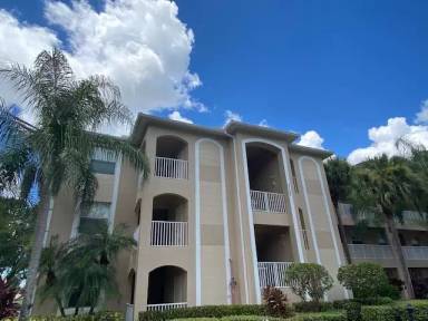 Main picture of 2700 Cypress Trace Cir