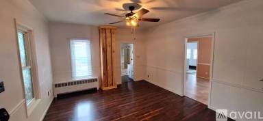 Main picture of 519 S Plymouth St