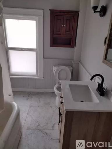 Main picture of 383 5th Ave