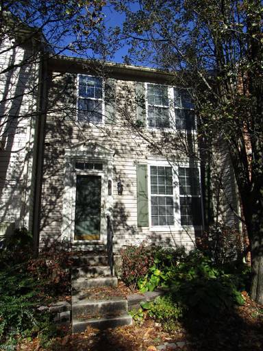 Main picture of 9287 Maxwell Ct