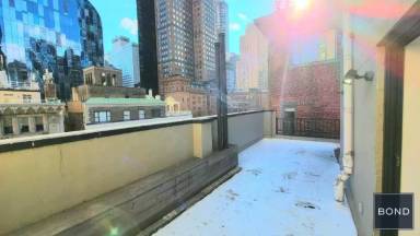 Main picture of 200 W 58th St
