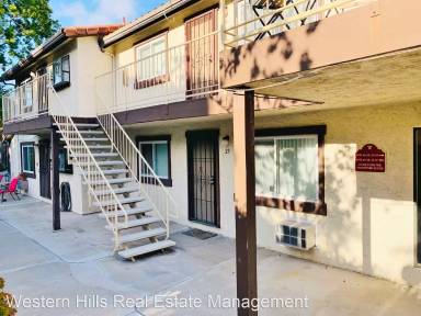 Main picture of 3875 Florida St