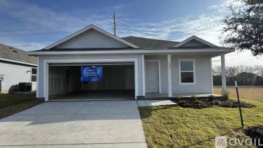 Main picture of 7904 Gilbert St