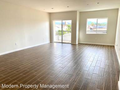Main picture of 9126 Langdon Ave