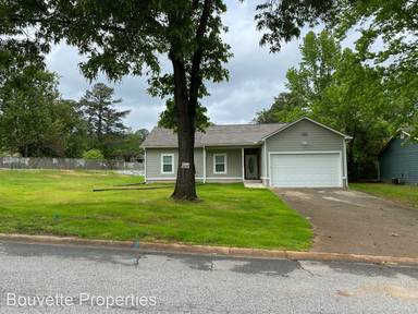 Main picture of 244 Windemere Way