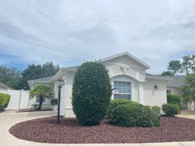Main picture of 2909 Meadow Lawn Ln