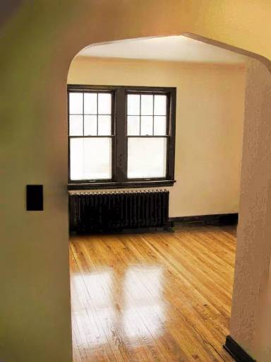 Main picture of 1648 Charles Ave
