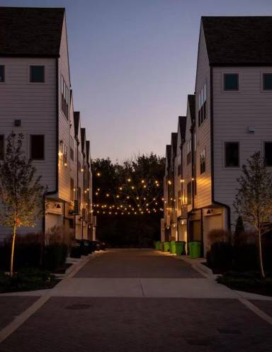 Main picture of 323 E Village Ln