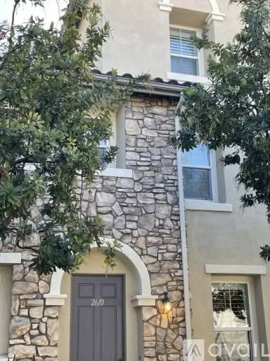 Main picture of 2656 W Madison Cir