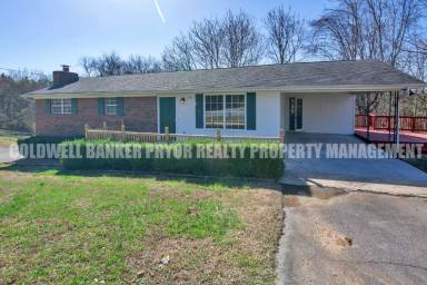 Main picture of 598 Highland Dr