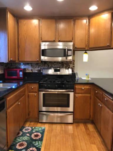 Main picture of 1200 Gaviota Ave