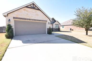 Main picture of 7316 Amber Meadow Loop
