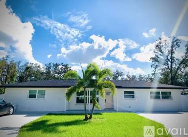 Main picture of 4814 W Linebaugh Ave