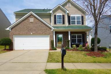Main picture of 408 Chartwell Dr