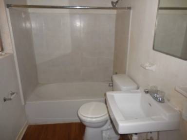 Main picture of 701 W Yandell Dr