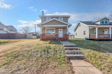 Main picture of 35 Cedar Ave