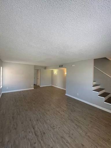 Main picture of Interlake Apartments