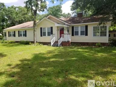 Main picture of 67 Smith Ave