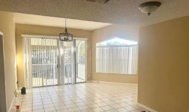 Main picture of 2660 Emerald Lake Ct