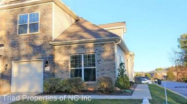 Main picture of 3010 Dressage Dr
