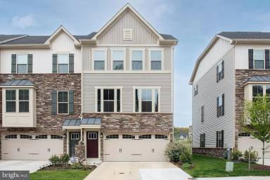 Main picture of 8268 Kippis Rd