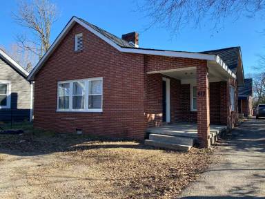 Main picture of 613 Greenwood Ave
