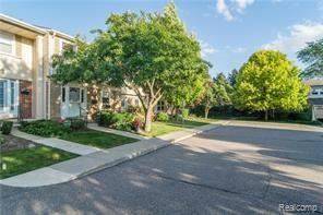 Main picture of 5052 Buckingham