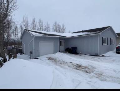 Main picture of 567 N Glenn Hwy